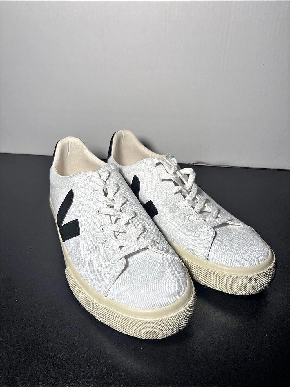 Veja Campo Canvas Sneakers White Black Size 11